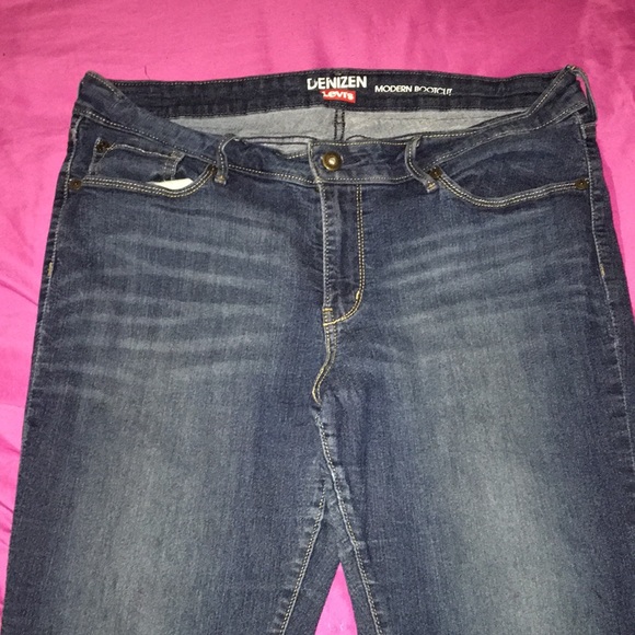 Denizen Levis Modern Bootcut mid rise dark blue jeans - Picture 2 of 4